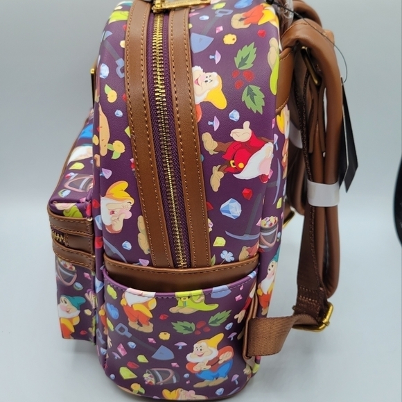 Loungefly Snow White 85th Anniversary AOP Backpack - Picture 3 of 7